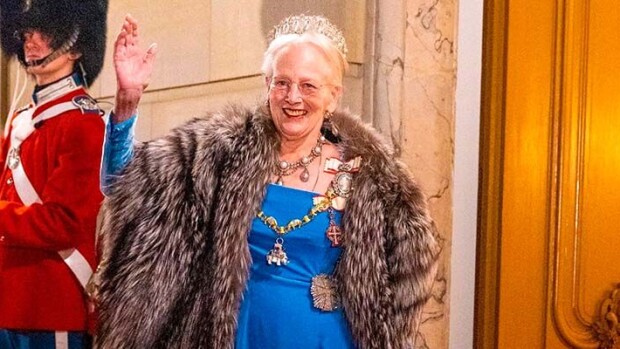 Erikoinen veto! Kuningatar Margareeta nosti perheriidan julkisuuteen kuningatar margareeta