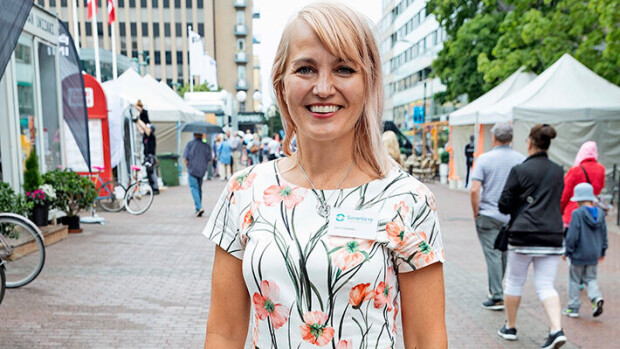 Satu Taiveaho kihloihin – edelleen naimisissa! Satu Taiveaho