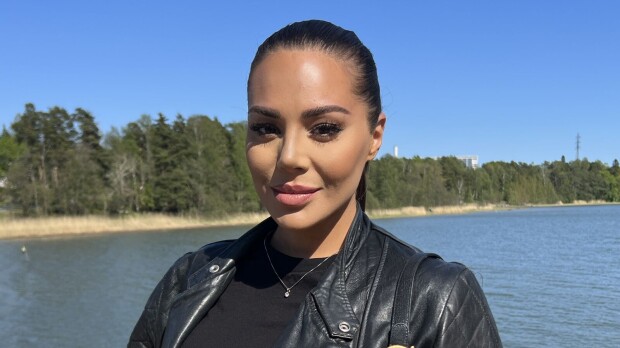 Sänkypaljastus! Hurjassa kunnossa oleva Sofia Belórf repäisi