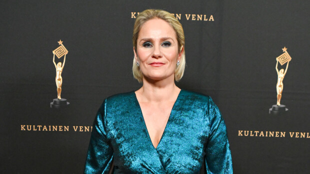 Tiesitkö Laura Malmivaaran yllättävästä ammatista?