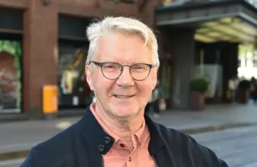 Pirkka-Pekka Peteliuksen mökkitiellä uskomaton villieläin!
