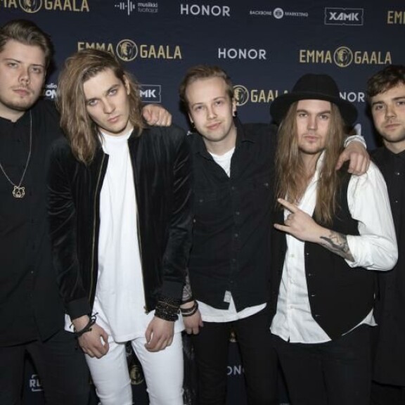 Blind Channel vuoden 2018 Emma-gaalassa. Tuolloin bändi oli ehdolla vuoden rock -kategoriassa. Blind Channel