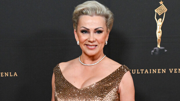 Helena Ahti-Hallbergilta ulostulo ahdingostaan