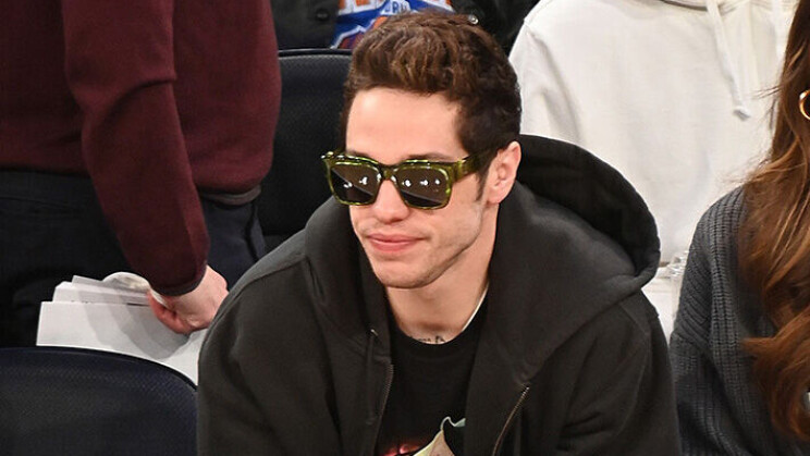 Pete Davidsonin ja mallirakkaan suhde on ohi − koomikolla jo uutta sutinaa pete davidson