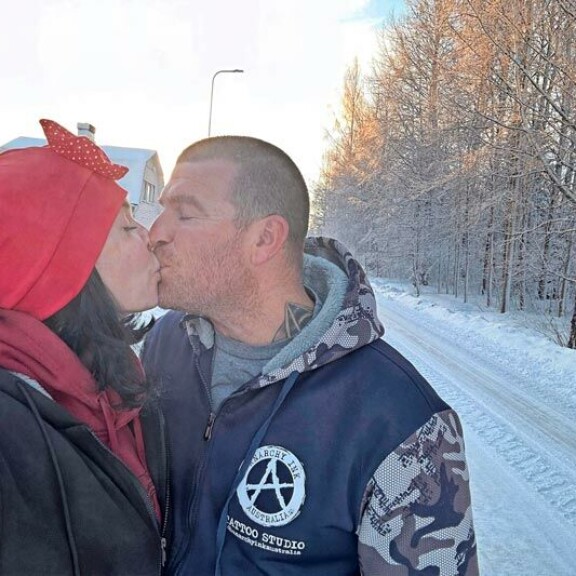 – Toivon, että lapset ja Stuart saisivat nähdä revontulet, Sini haaveilee. – Toivon, että lapset ja Stuart saisivat nähdä revontulet, Sini haaveilee.