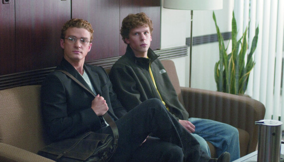 Justin Timberlake ja Jesse Eisenberg elokuvassa The Social Network.