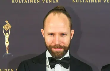 Tunna Milonoffin herkkä julkaisu: "En ole koskaan ollut yksin"