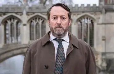 Brittisarja Ludwig aiheutti kuhinaa suomalaisyleisössä: ”Vähän vinksahtanut”