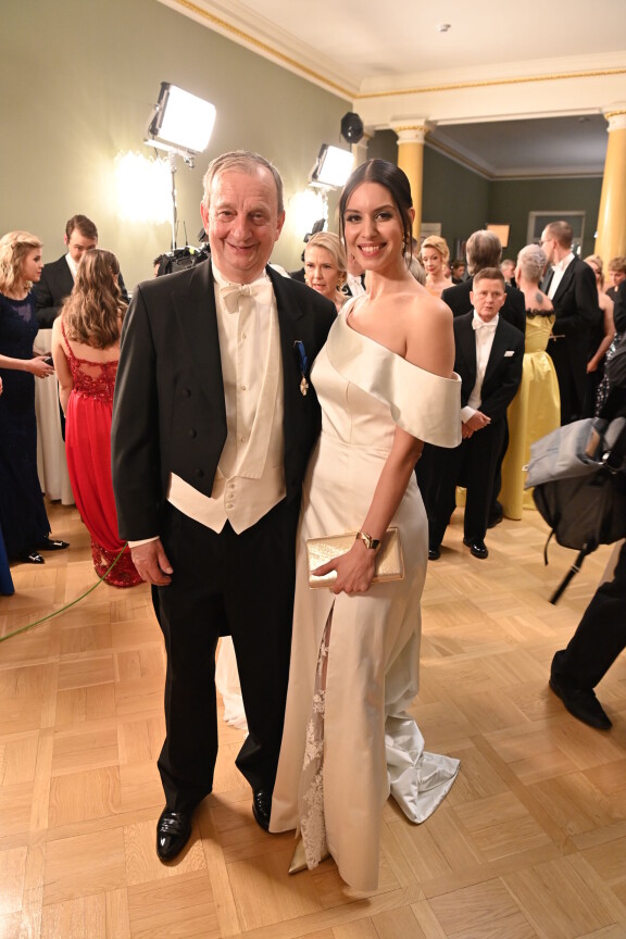 Yhteisen julkisuuden ensiaskeleet tapahtuivat Linnan juhlissa 2023.