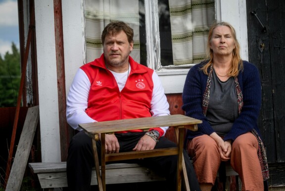 Jussi Murikka (Samuli Edelmann) ja Sisko Karhu (Sari Havas) ovat ainoat hahmot, jotka muistuttavat edeltäjästään.