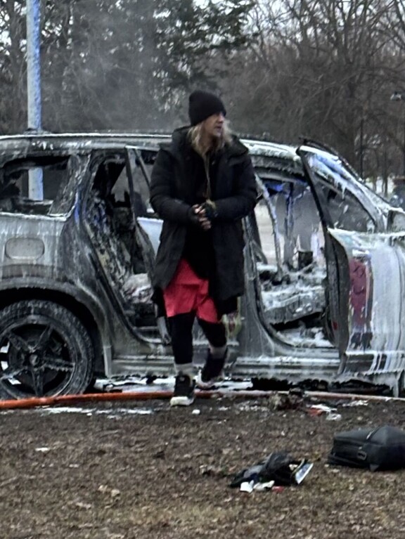 Jukka saapui paikalle hetkeä myöhemmin.