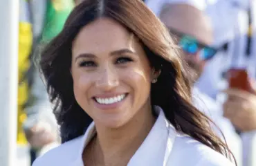 Tältä näyttää herttuatar Meghan ilman meikkiä – video!