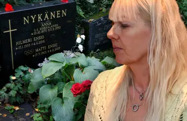 Pia Nykänen järkyttyi Matin haudalla – ”Herranjumala, onko Matti oikeasti tuolla?”