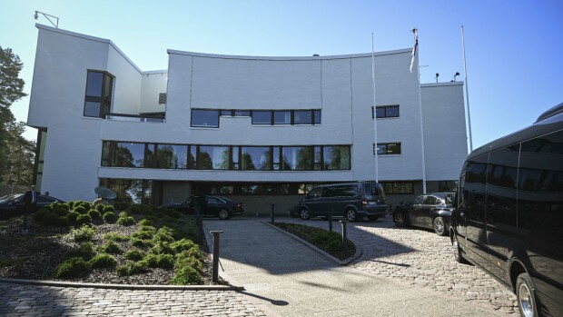 MTV: Alexander Stubbin turvamies löytyi kuolleena presidentin kellarista