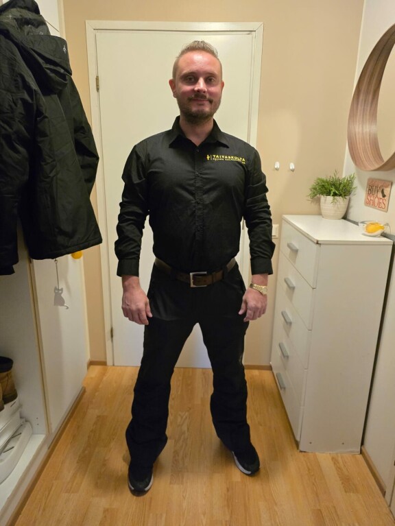 Jonne Sahanen on tyylikäs ilmestys.