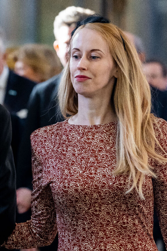 Sara näyttäytyi pitkästä aikaa julkisuudessa.
