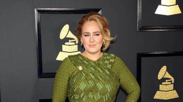Tältä julkisuudesta vetäytynyt Adele näyttää nyt – kuva