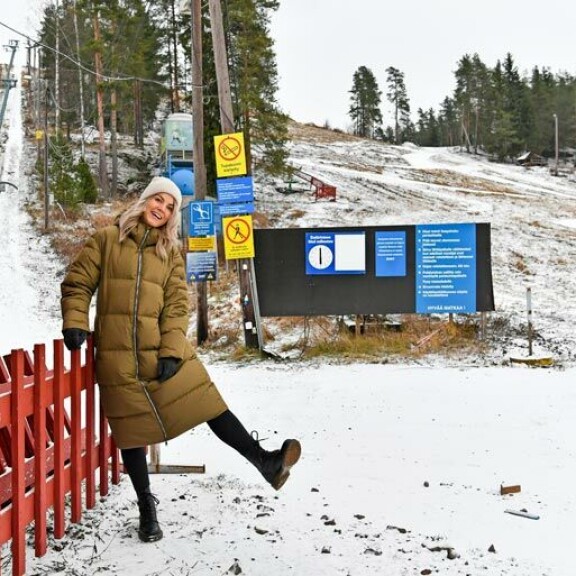 Janni Hussi lataa hurjan väitteen Kouvolasta: Täältä löytyy Suomen paras lounaspaikka! Katso radiokaunottaren suosikkikohteet kotikaupungistaan Hiihtokeskus