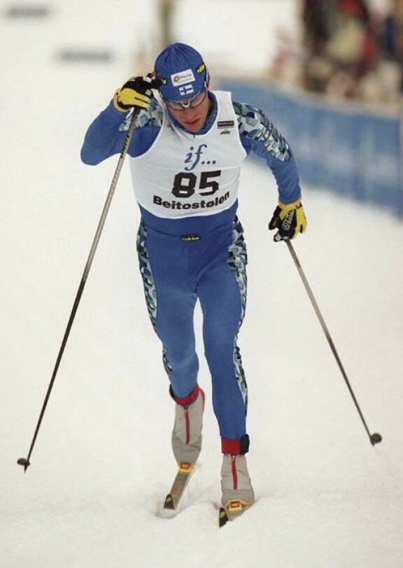 Harri muistetaan maastohiihdon maailmanmestarina ja peräti kuusinkertaisena olympiapronssimitalistina.