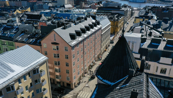 Saran kaupunkikoti sijaitsee Helsingin keskustassa lähellä merta.