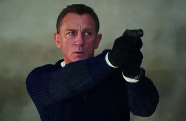 Nyt tuli dramaattinen Bond-päätös! ”Kuninkaallinen sukulinja on katkaistu”