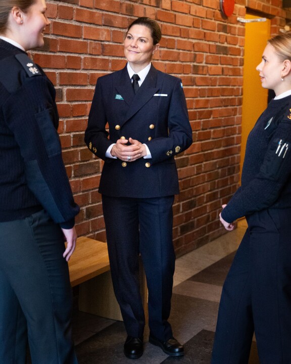 Kruununprinsessan reissusuunnitelmat kaatuivat Yhdysvaltojen presidentin luoman tilanteen takia.