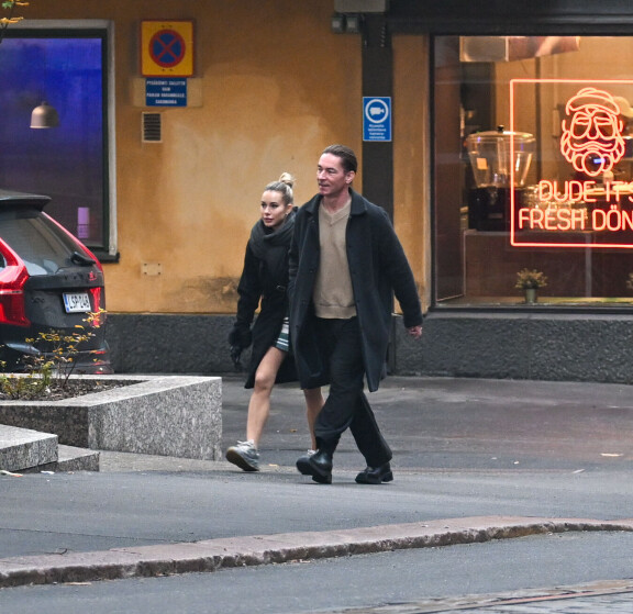 Seiskan paparazzi on bongannut useamman kertaa Kertun ja Samin viettämästä aikaa yhdessä. Kuva on viime vuoden lokakuulta.