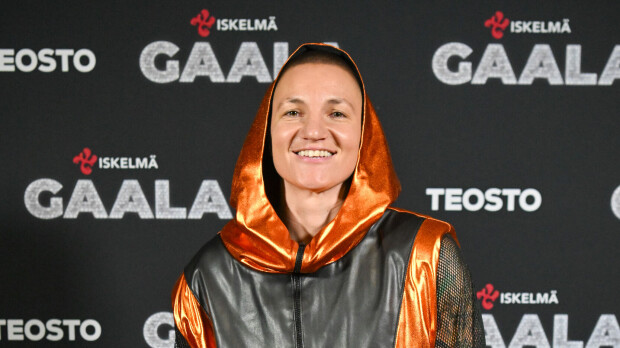 Elina Gustafssonin muutossa yllätyskäänne