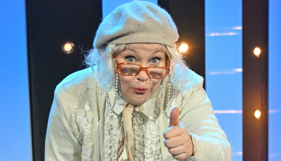 Mitä Putous-hahmojen päässä liikkuu? Sketsihahmot tiukassa tentissä