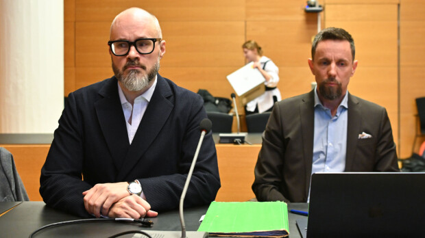 Syyttäjä: Tuomas Enbuske löi nyrkillä ja retuutti hiuksista – ex-rakkaalta rikosilmoitus vuosia myöhemmin