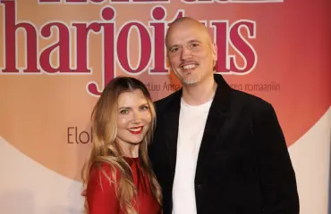 Jenni Alexandrova ja Toni Lähde: Suhdepaljastuksia!