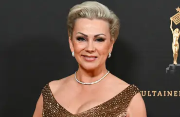 Helena Ahti-Hallberg paljastaa: Yllätysratkaisu Espanjan-kodissa