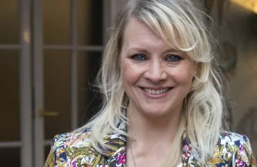 Jonna Tervomaa, 52, hurmaa meikittömänä – tältä hän näyttää nyt