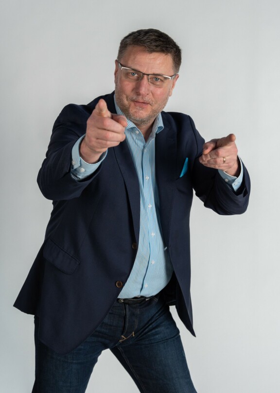 Täältä tulee Nupe! Pitkään hiljaiseloa viettänyt Pasi on palannut parrasvaloihin.