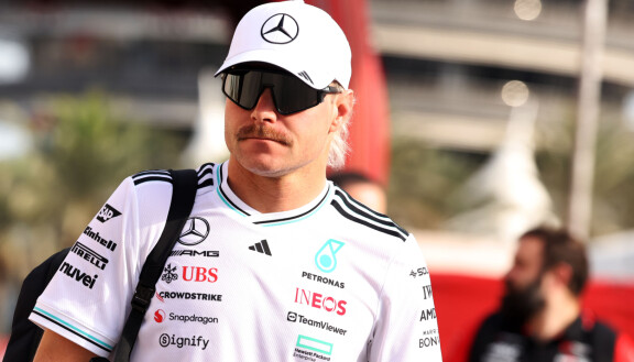 Nykyinen Mersu-kuski Valtteri Bottas lukeutuu Lahden Pelicansin omistajiin.