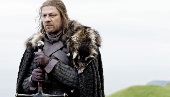 Sean Beanin näyttelemät hahmot ovat kuolleet myös elokuvissa 007 ja kultainen silmä, sekä Taru sormusten herrasta: Sormusten ritarit.