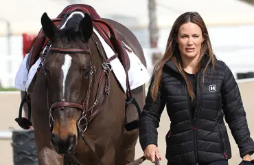 Martina Aitolehden firma haastettiin käräjille – taustalla outo rahasotku