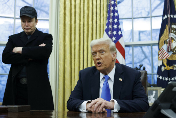 Lennokkaimmissa jutuissaan Sedu kertoi olevansa menossa Yhdysvaltoihin tapaamaan presidentti Donald Trumpia sekä miljardööri Elon Muskia.