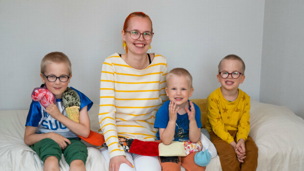Yksinhuoltaja Jasmine uskoo jäähyihin ja kuriin – supernannylta täystyrmäys