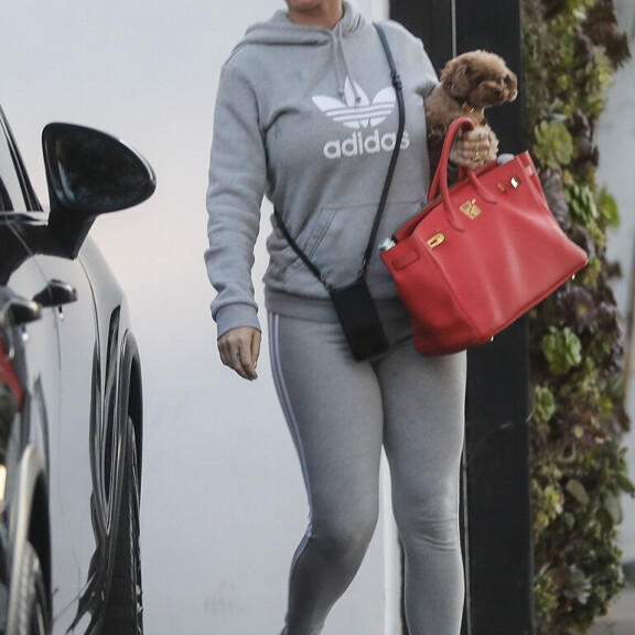 Kuvat! Katy Perry odottaa lasta - raskaus paljastui musiikkivideolta: Vauvamasua oli vaikea enää salata! Katy Perry