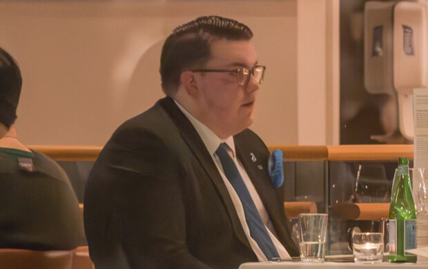 Kohutun kokoomusnousukas Patrick Itäniemen talousasiat retuperällä – lukuisia velkomuskanteita