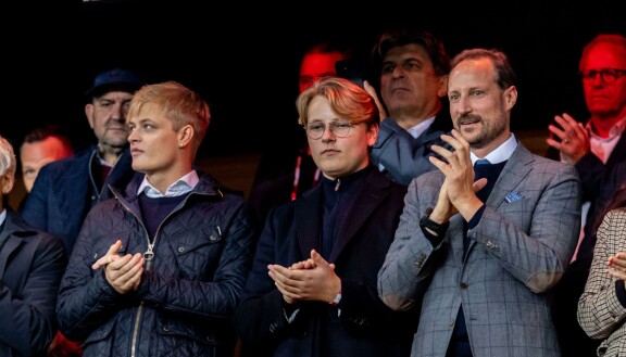 Marius tuli osaksi kruununprinssi Haakonin perhettä äitinsä avioliiton myötä. Prinsessa Ingrid ja prinssi Sverre Magnus ovat hänen sisaruspuoliaan.