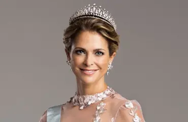 Oho! Prinsessa Madeleine kuvattiin miesseurassa – "Älä panikoi"