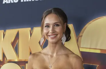 Johanna Harlin upeissa bikinikuvissa