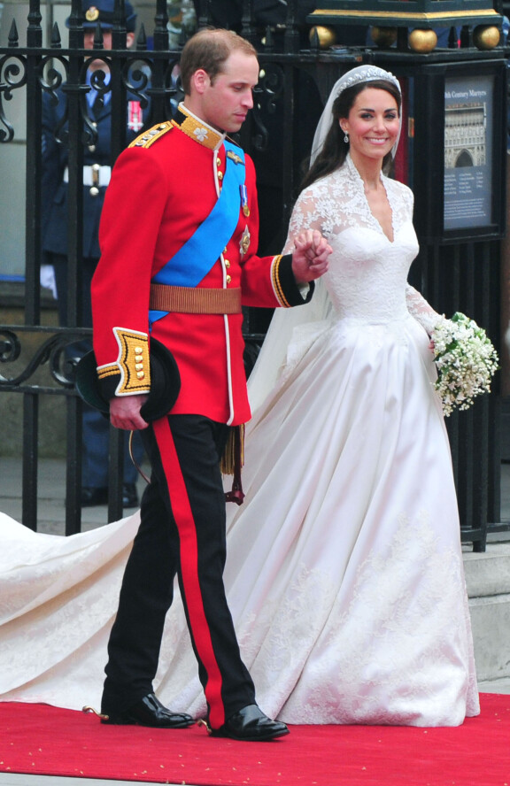 Catherine ja William olivat hääpäivänään kuin romanttisimmasta sadusta.