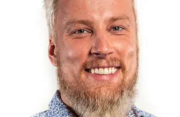 Ensitreffit-Lari tunnistamattomana - hurja muodonmuutos!