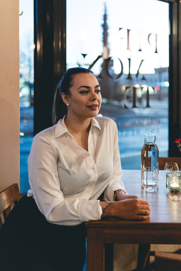 Patrickin vaalipäällikkö Maria Smura myönsi vinkanneensa treffeistä tutulle valokuvaajalle.