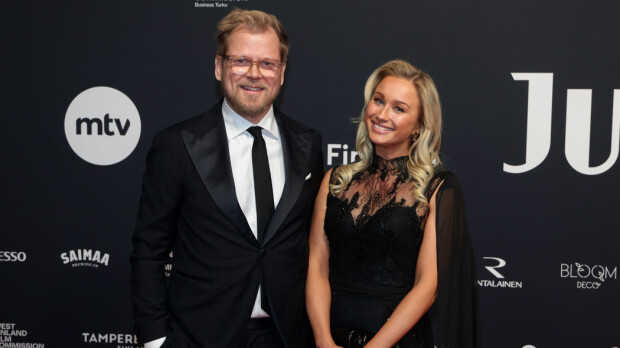 Antti Luusuaniemi ja Anne Ramsay ilmestyivät yhdessä punaiselle matolle!