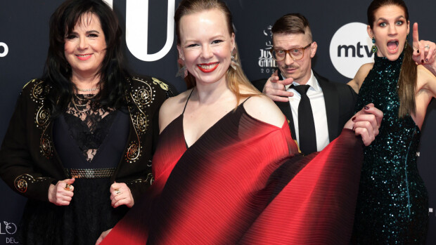 Huh, mitä glamouria! Katso upeimmat asut Jussi-gaalan punaiselta matolta