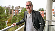 Salakuva! Juha Veijonen juhlakunnossa – jouduttiin taluttamaan
